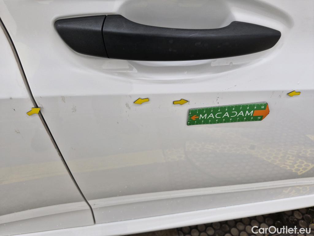  Peugeot  208  Premium 1.5 HDi 100CV BVM6 E6d #76