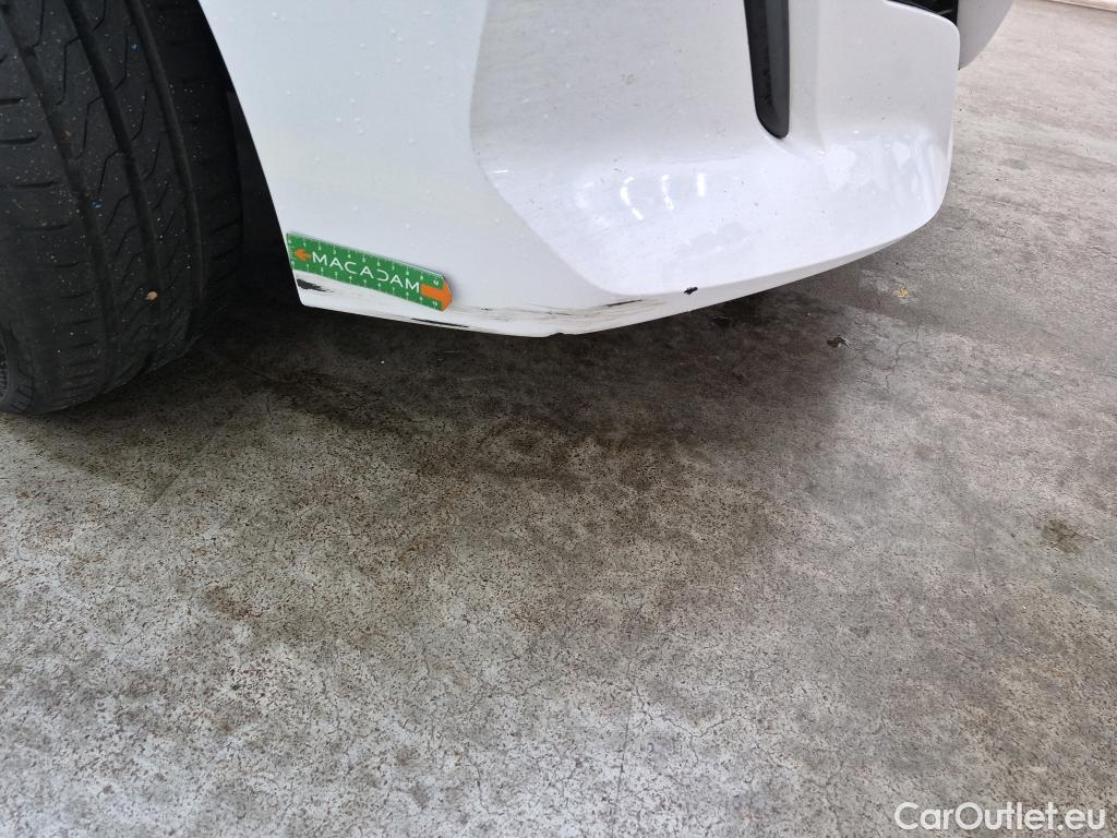  Peugeot  208  Premium 1.5 HDi 100CV BVM6 E6d #32