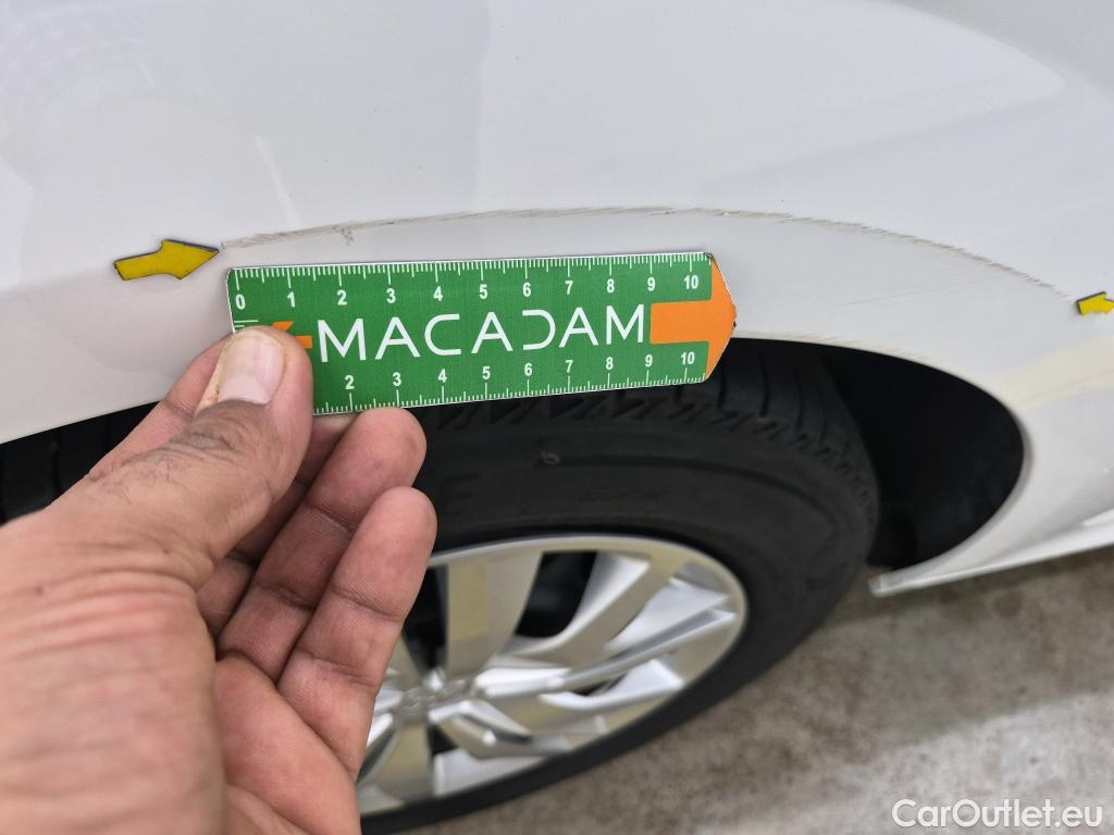  Peugeot  208  Premium 1.5 HDi 100CV BVM6 E6d #14