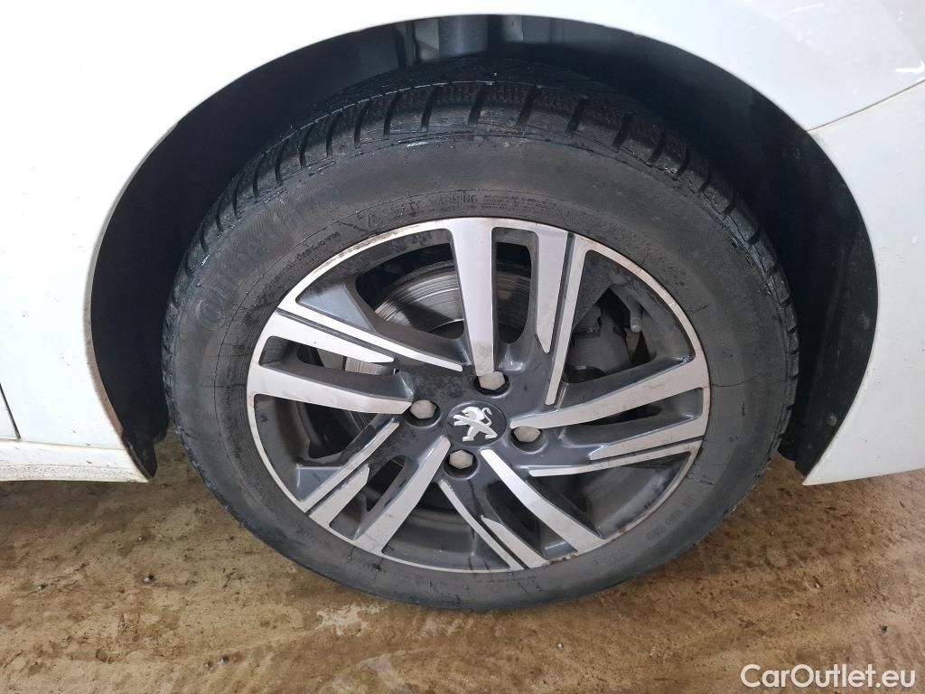  Peugeot  208  Allure Business 1.2 PureTech 100CV BVM6 E6d #12