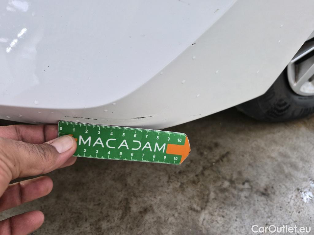  Peugeot  208  Premium 1.5 HDi 100CV BVM6 E6d #36