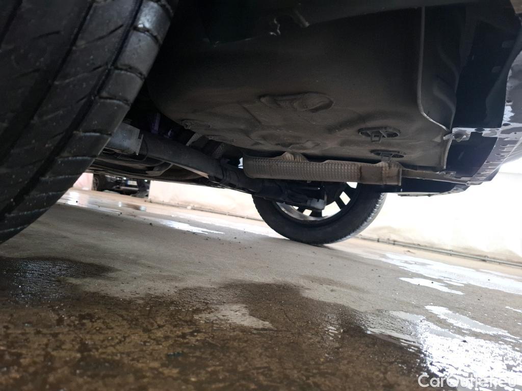  Peugeot  208  Allure Business 1.2 PureTech 100CV BVM6 E6d #26