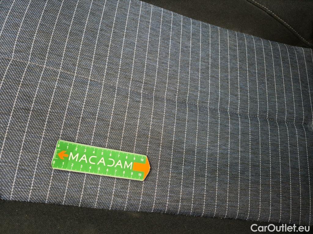  Peugeot  208  Premium 1.5 HDi 100CV BVM6 E6d #57