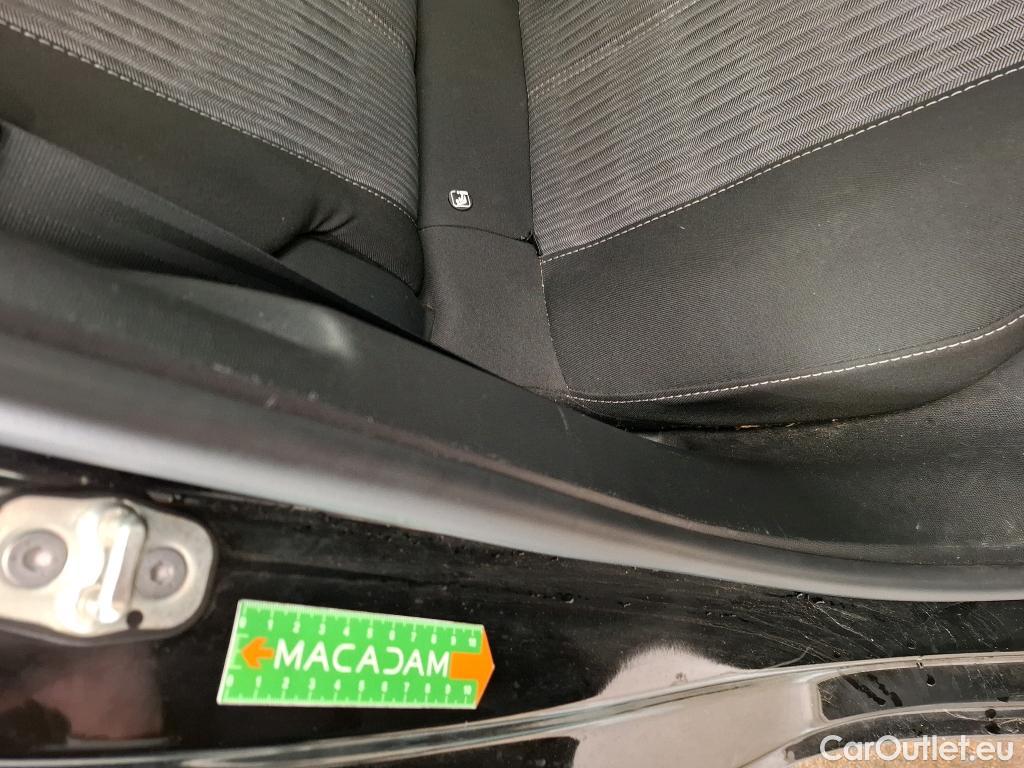  Opel  Corsa  F Edition 1.2 75CV BVM5 E6d #49