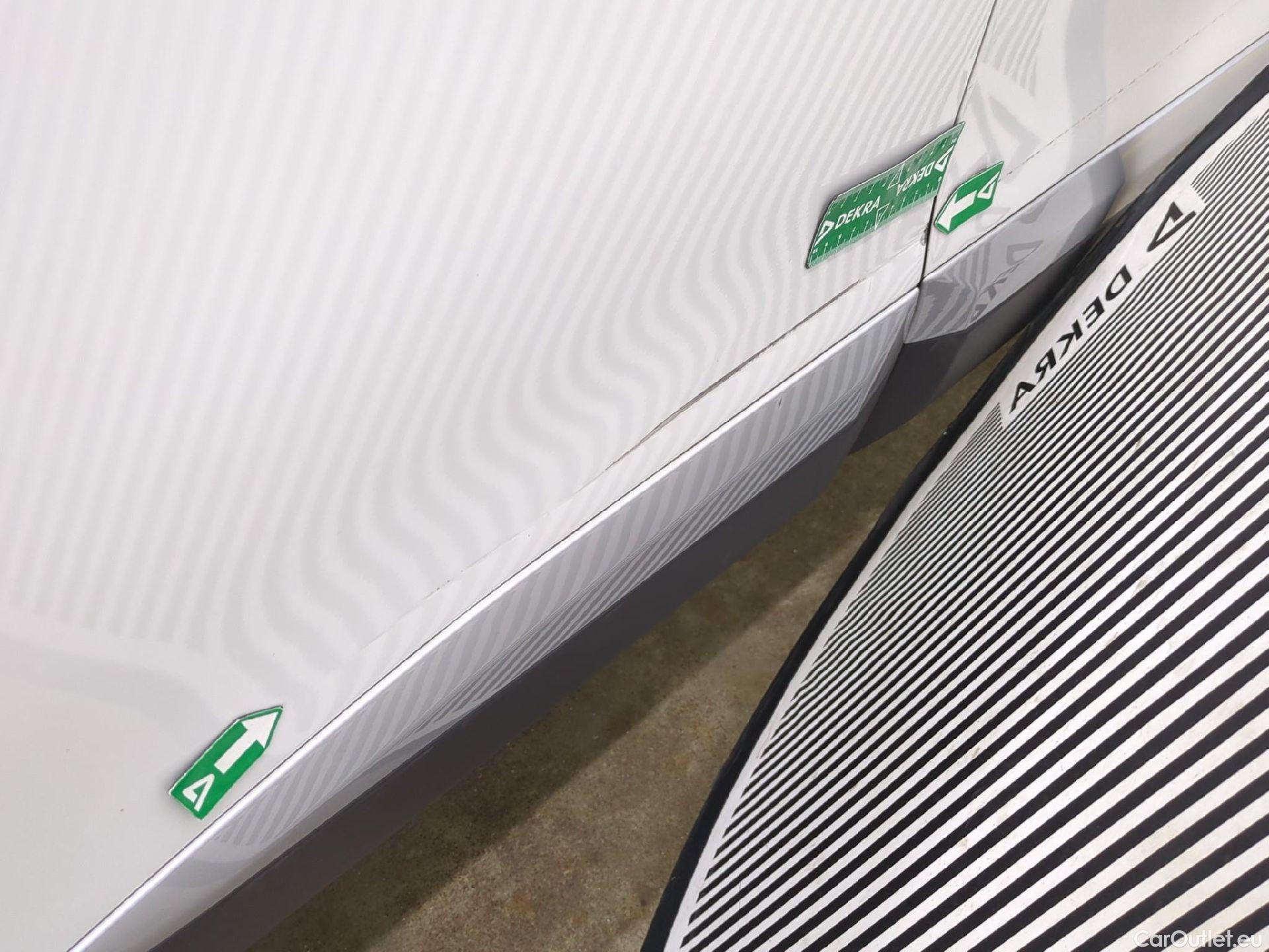  Peugeot  2008  GT 1.5 HDi 130CV BVA8 E6d #23