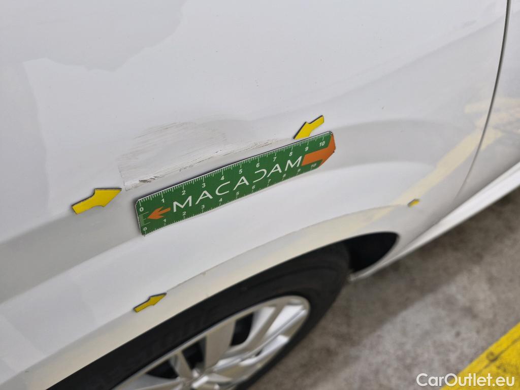  Peugeot  208  Premium 1.5 HDi 100CV BVM6 E6d #13