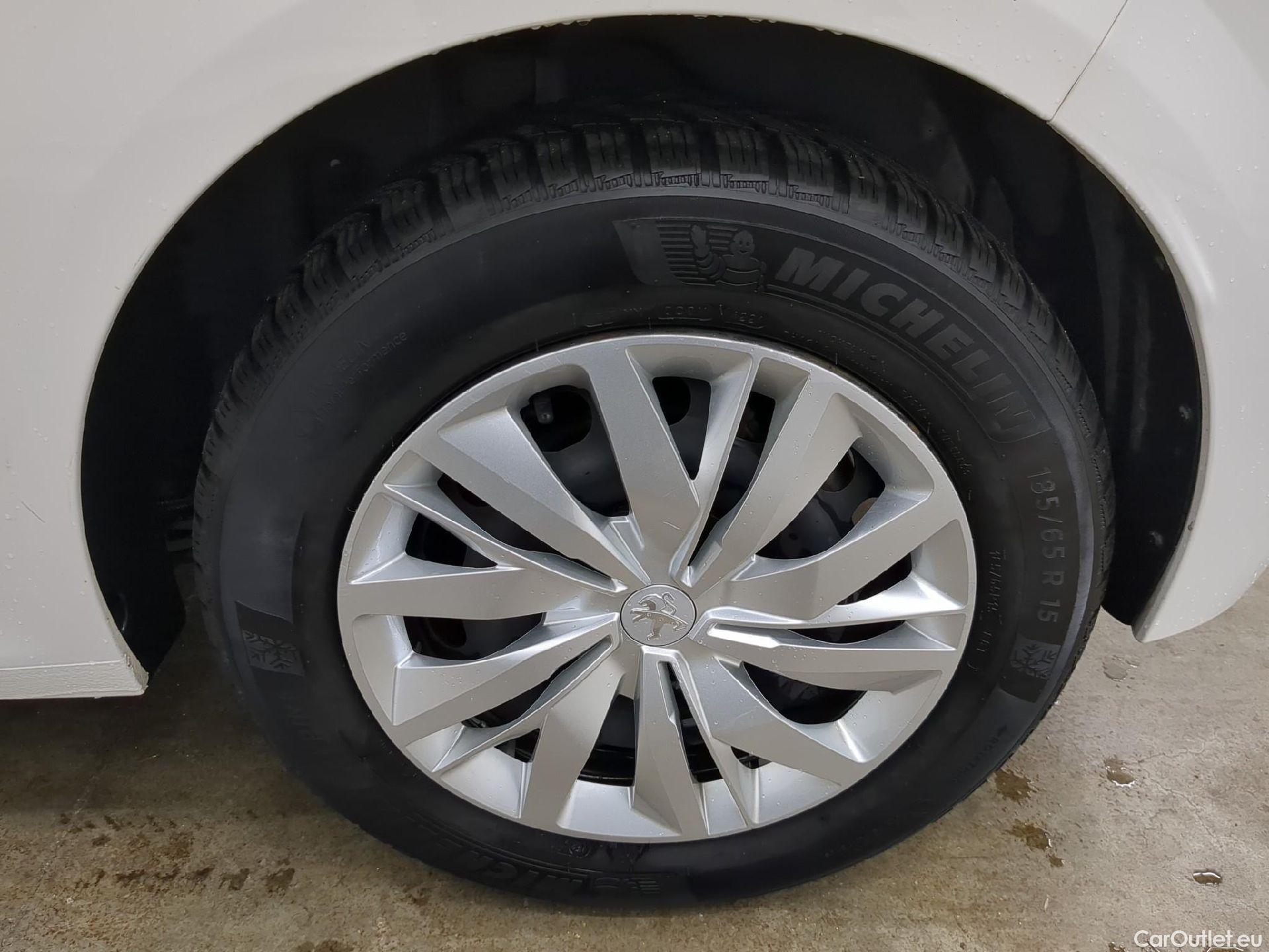  Peugeot  208  Premium 1.5 HDi 100CV BVM6 E6d #8