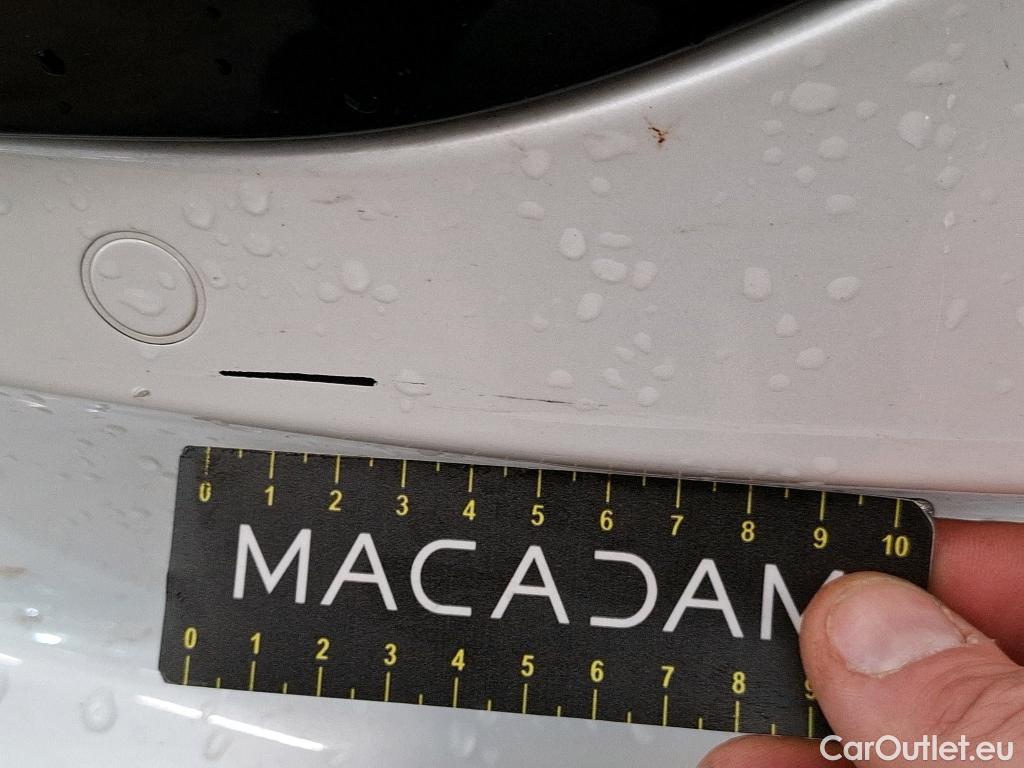  Tesla  Model 3 TESLA  / 2018 / 4P / Berline Autonomie Standard Plus RWD #21