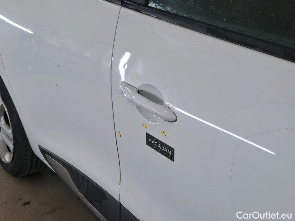  Renault  Clio  IV Business 0.9 TCe 75CV BVM5 E6 #45