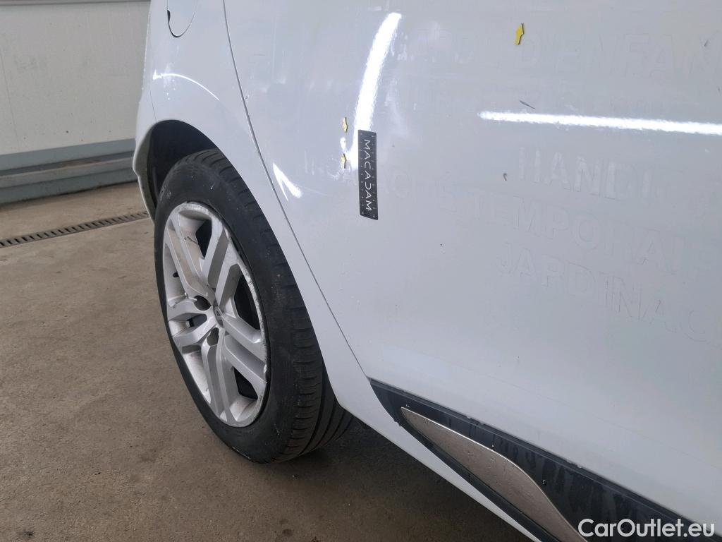  Renault  Clio  IV Business 0.9 TCe 75CV BVM5 E6 #74