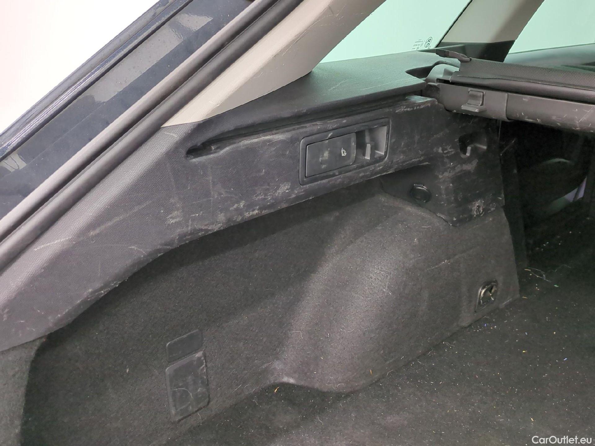  Seat  Leon  Sportstourer / 2020 / 5P / Break 1.0 eTSI 110 DSG S&S Style Business / TRANSFO VP/VF #27