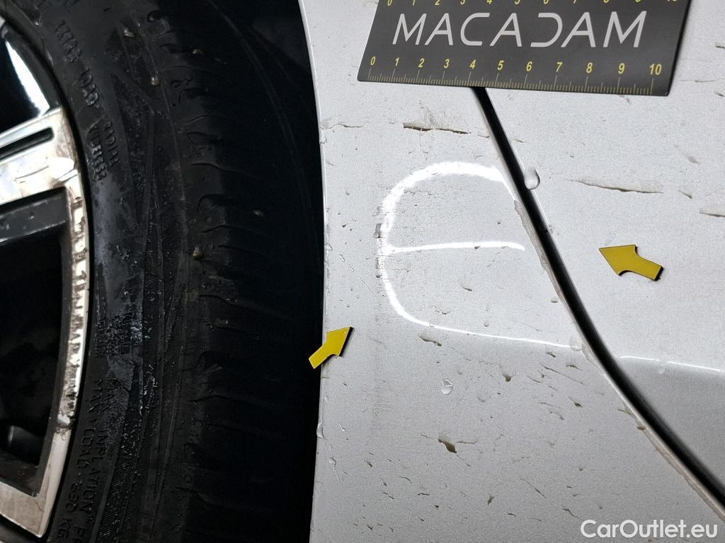  Volkswagen  Golf  VOLKSWAGEN / 2020 / 5P / Berline 1.0 TSI OPF 110 BVM6 Active(SL) #8