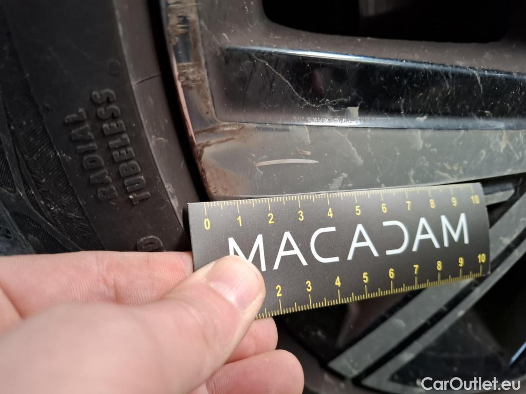  Volkswagen  Golf  VOLKSWAGEN / 2020 / 5P / Berline 1.0 TSI OPF 110 BVM6 Active(SL) #15