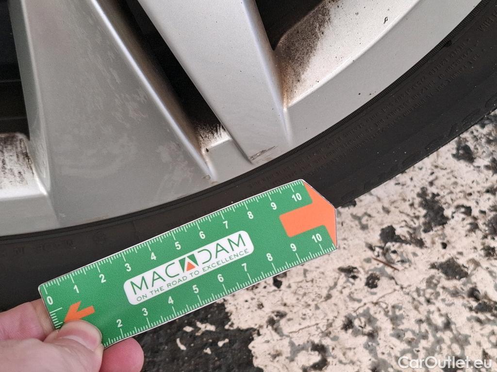  Volkswagen  Golf  Sté 1.0 eTSI OPF 110 DSG7 Life Societé Business #26