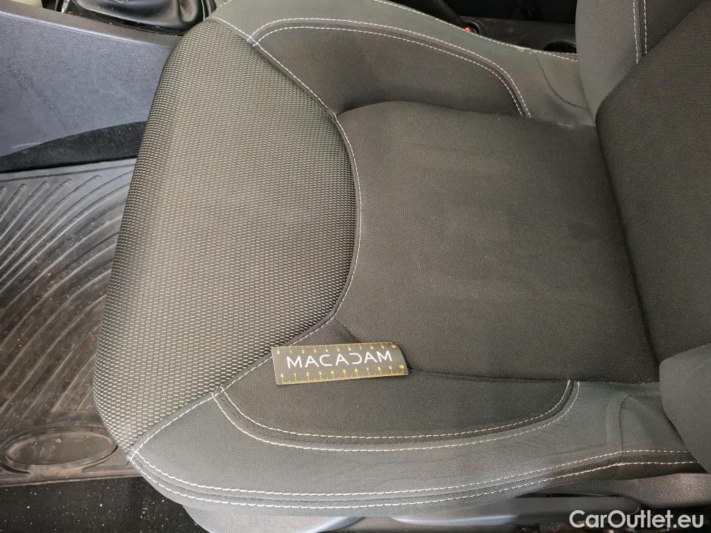  Renault  Clio  IV Business 0.9 TCe 75CV BVM5 E6 #96