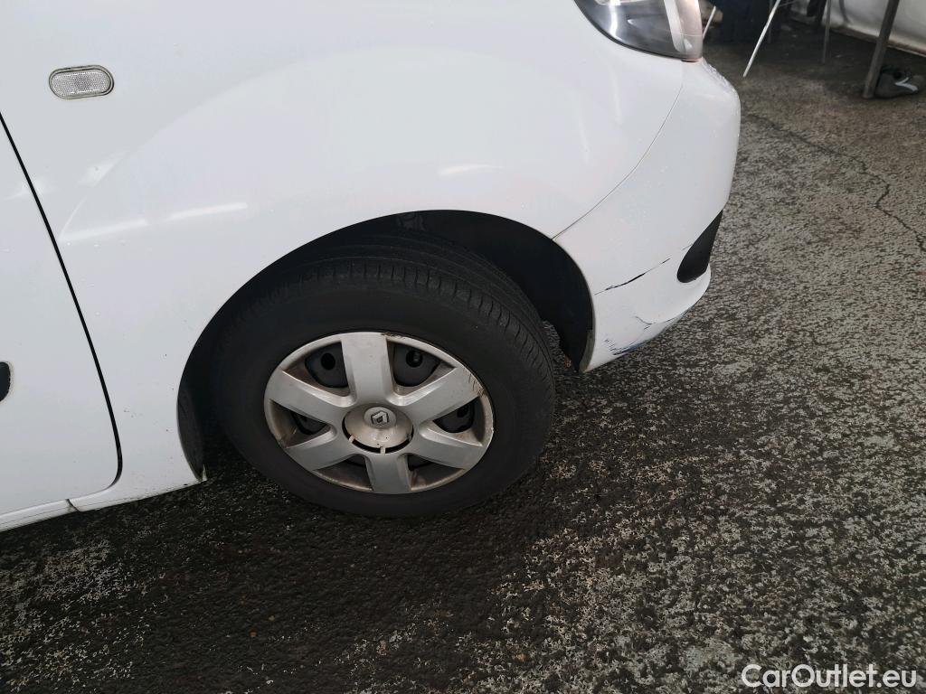  Renault  Kangoo  Zen 1.5 dCi 90CV BVM5 E6 #8