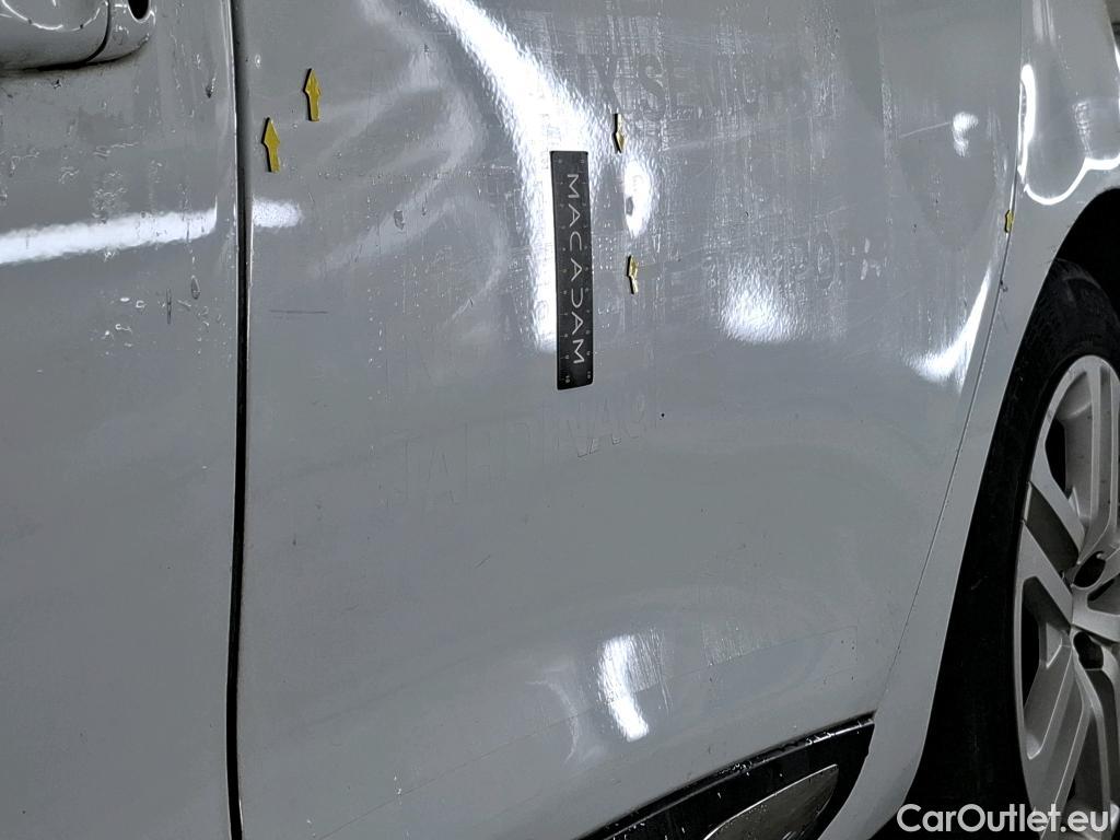  Renault  Clio  IV Business 0.9 TCe 75CV BVM5 E6 #33