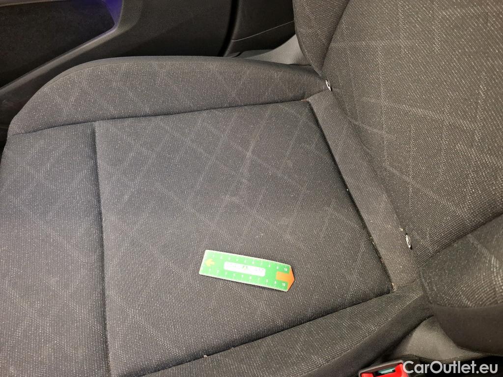  Volkswagen  Golf  Sté 1.0 eTSI OPF 110 DSG7 Life Societé Business #15