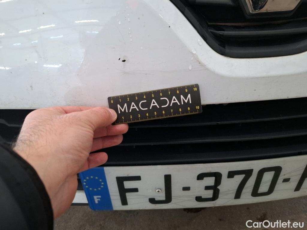  Renault  Clio  IV Business 0.9 TCe 75CV BVM5 E6 #18