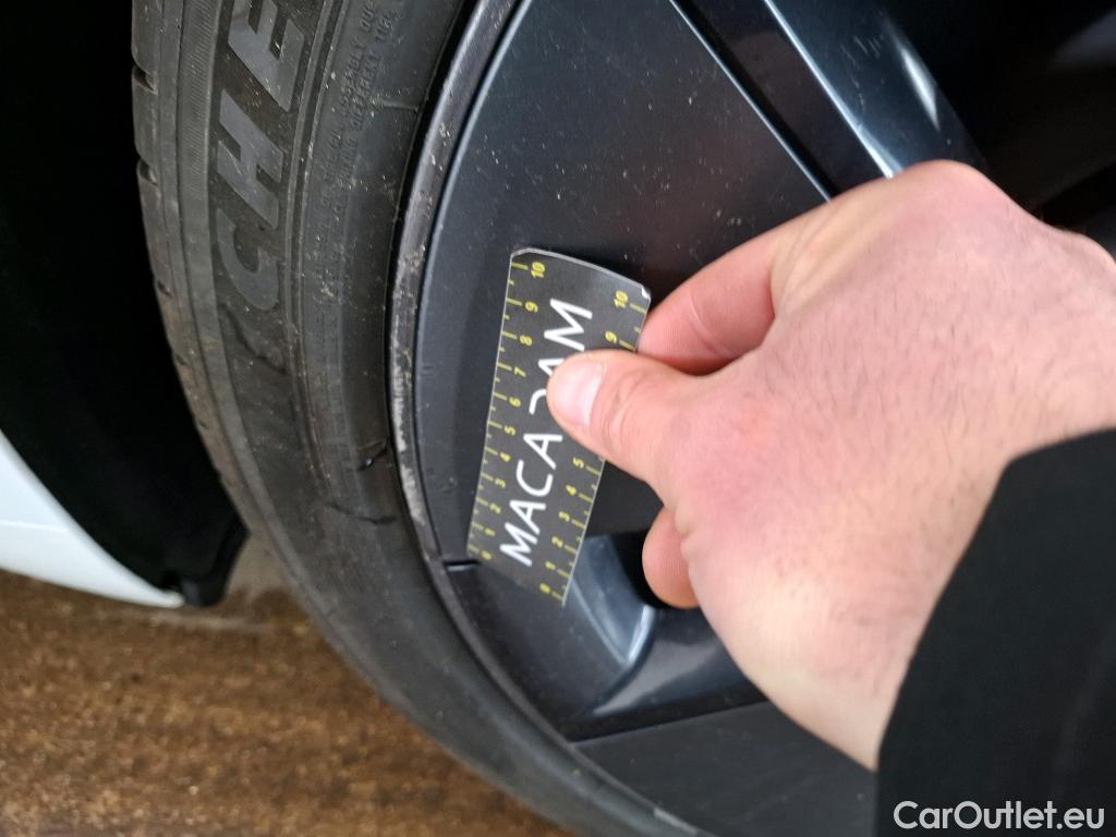  Tesla  Model 3 TESLA  / 2018 / 4P / Berline Autonomie Standard Plus RWD #15