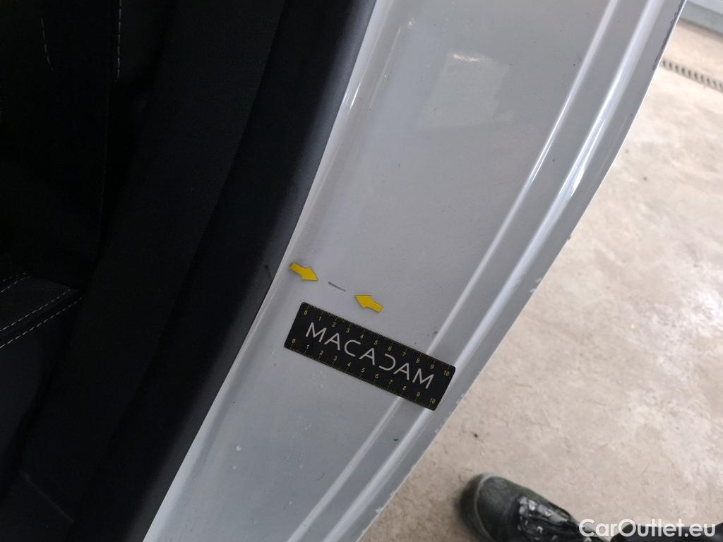  Renault  Clio  IV Business 0.9 TCe 75CV BVM5 E6 #64