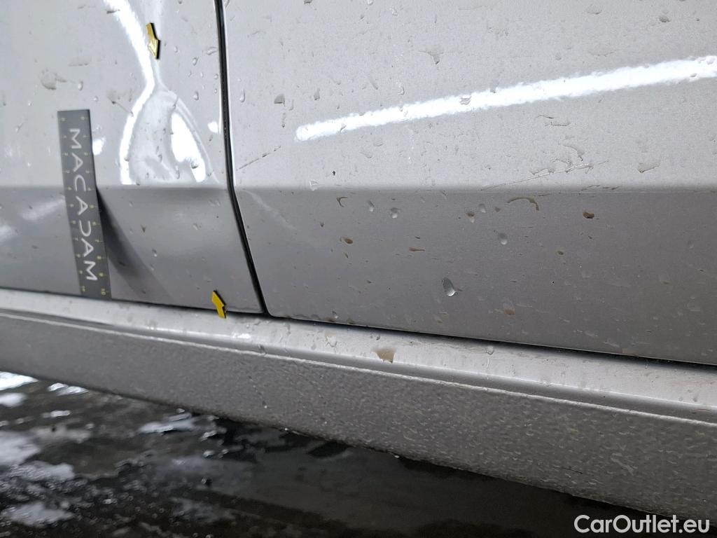  Volkswagen  Golf  VOLKSWAGEN / 2020 / 5P / Berline 1.0 TSI OPF 110 BVM6 Active(SL) #3