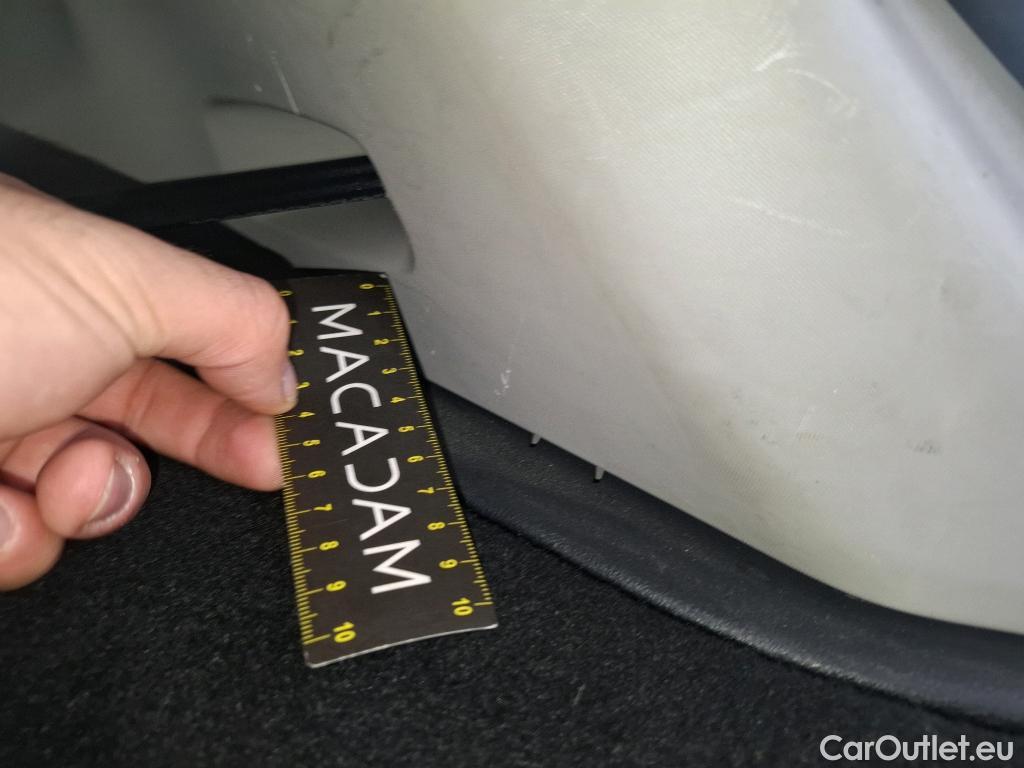  Renault  Clio  IV Business 0.9 TCe 75CV BVM5 E6 #63