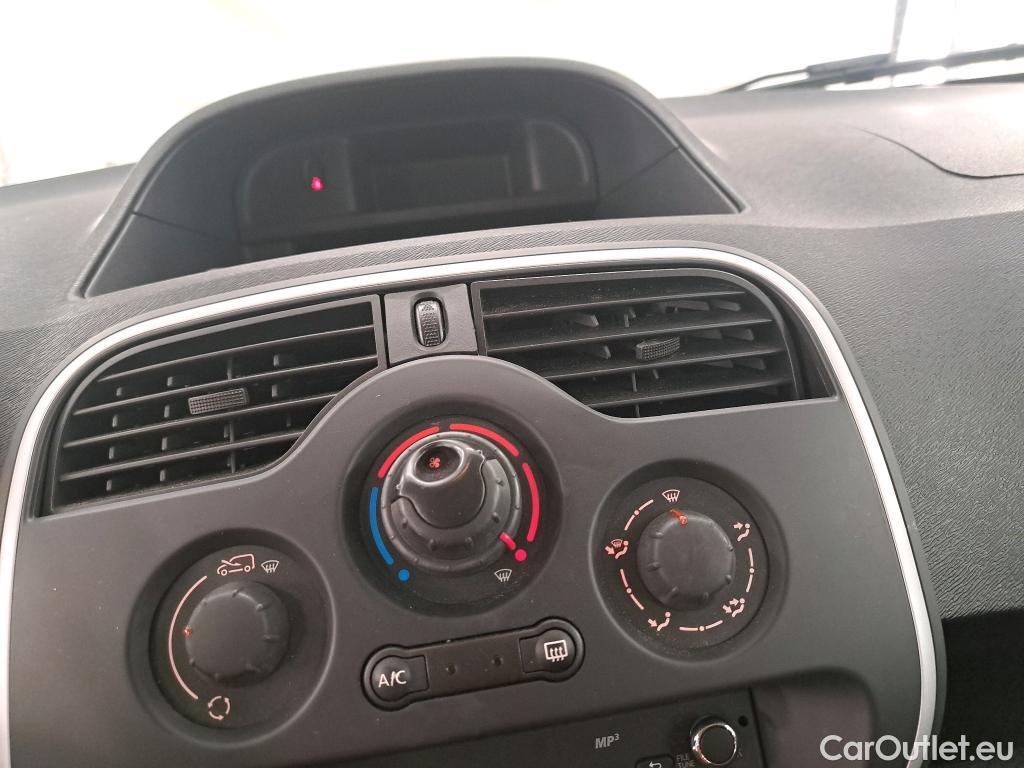  Renault  Kangoo  Zen 1.5 dCi 90CV BVM5 E6 #15