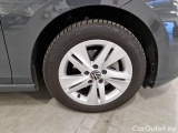  Volkswagen  Golf  VOLKSWAGEN / 2019 / 5P / BERLINA 2.0 TDI SCR 110KW LIFE DSG #17