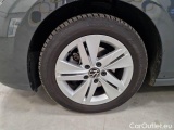  Volkswagen  Golf  VOLKSWAGEN / 2019 / 5P / BERLINA 2.0 TDI SCR 110KW LIFE DSG #20