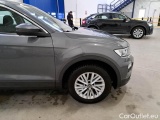  Volkswagen  T-ROC VOLKSWAGEN  / 2017 / 5P / SUV 1.5 TSI ACT BUSINESS DSG #34