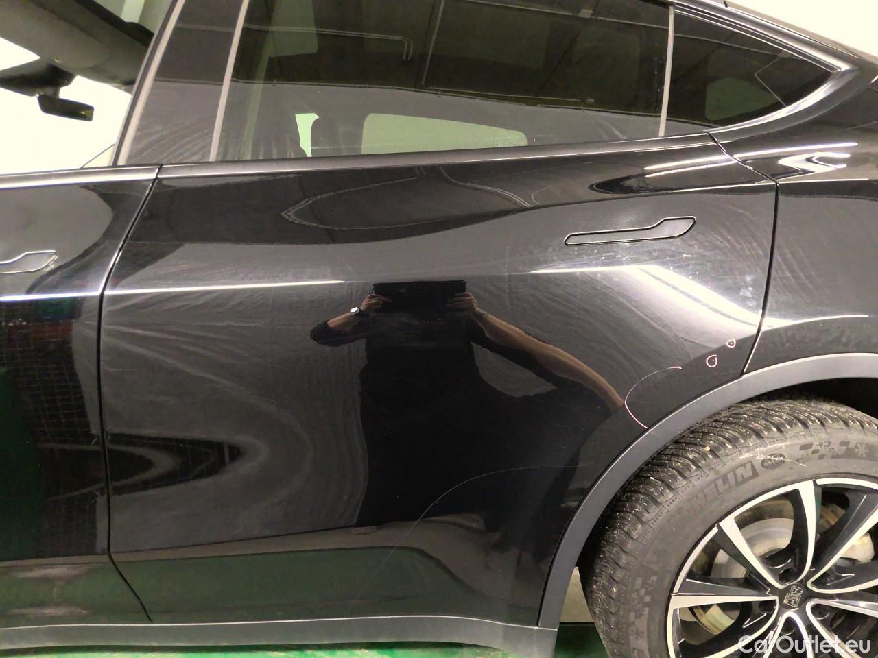  Tesla  Model Y  Long-Range AWD #9