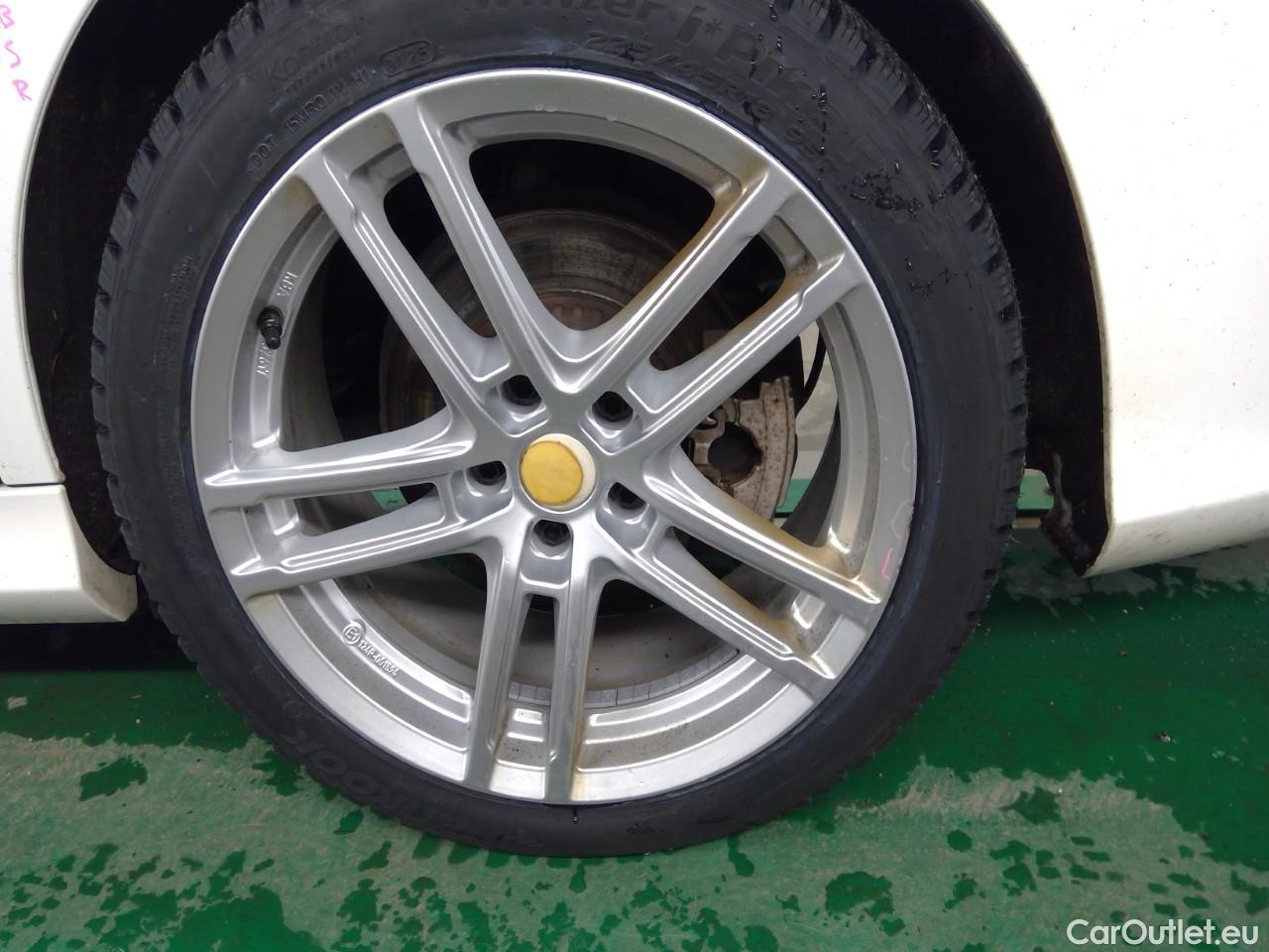  Mercedes  C-Klasse C 300e T SE Edition Aut #16