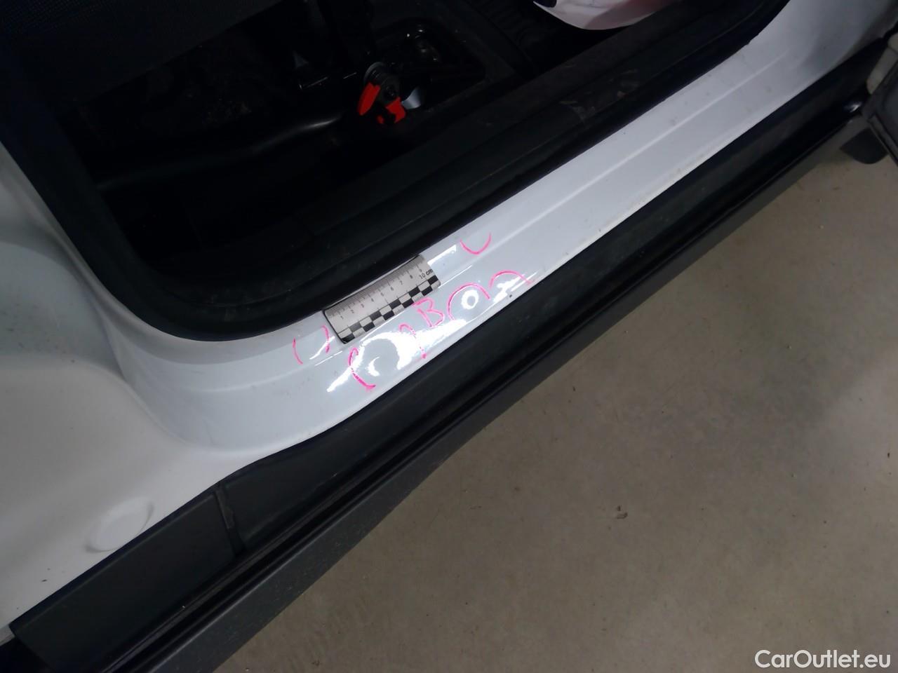  Ford  Transit Connect Tr.Conn.TDCi 100 22 L2 A Trend #48