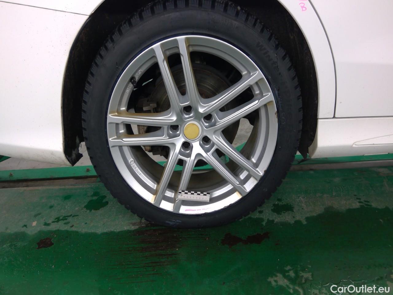  Mercedes  C-Klasse C 300e T SE Edition Aut #23