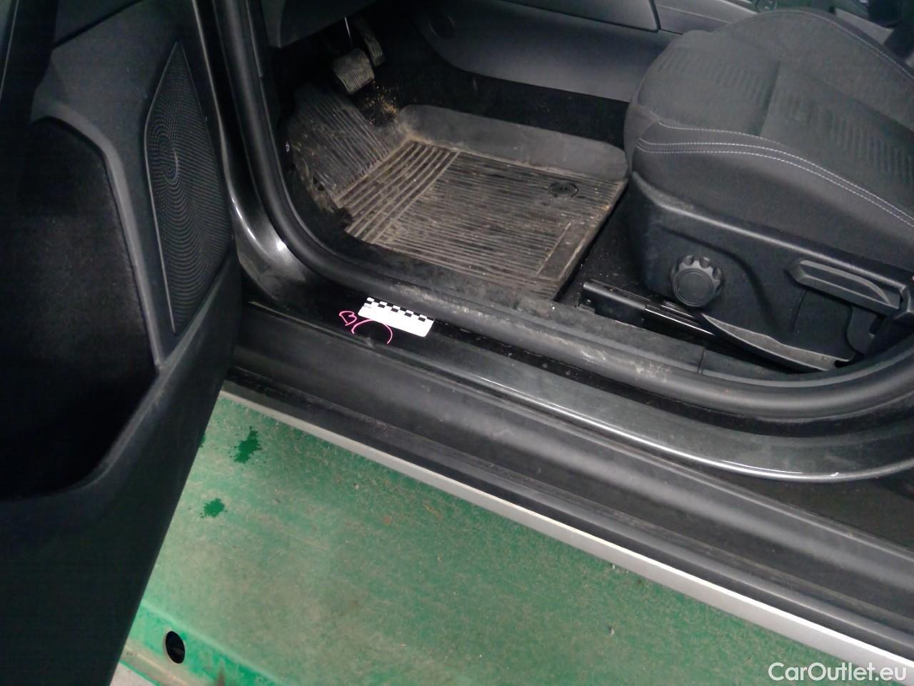  Ford  Focus  Wag EB 125 Act.Ed. Aut #30