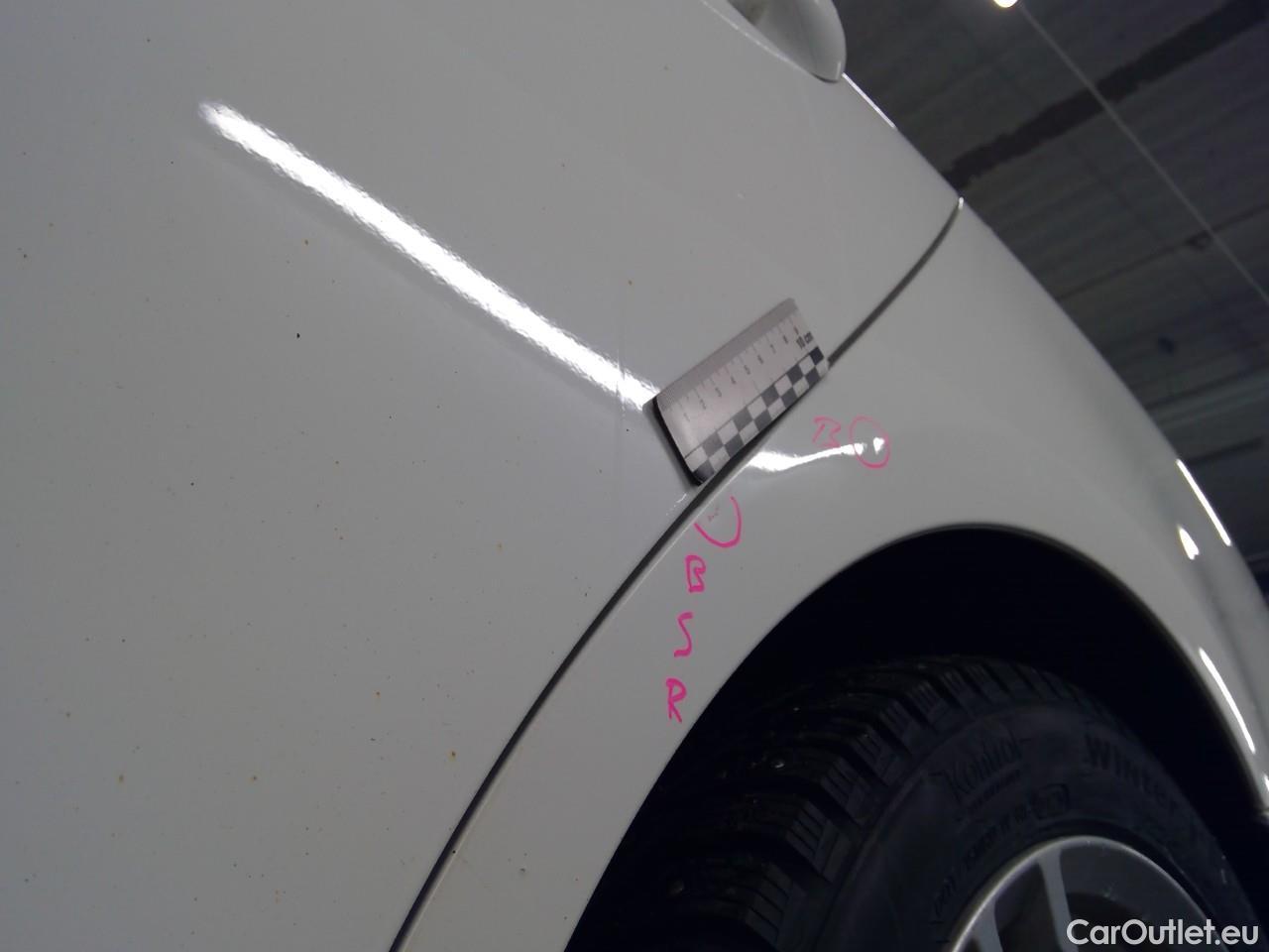  Mercedes  C-Klasse C 300e T SE Edition Aut #13