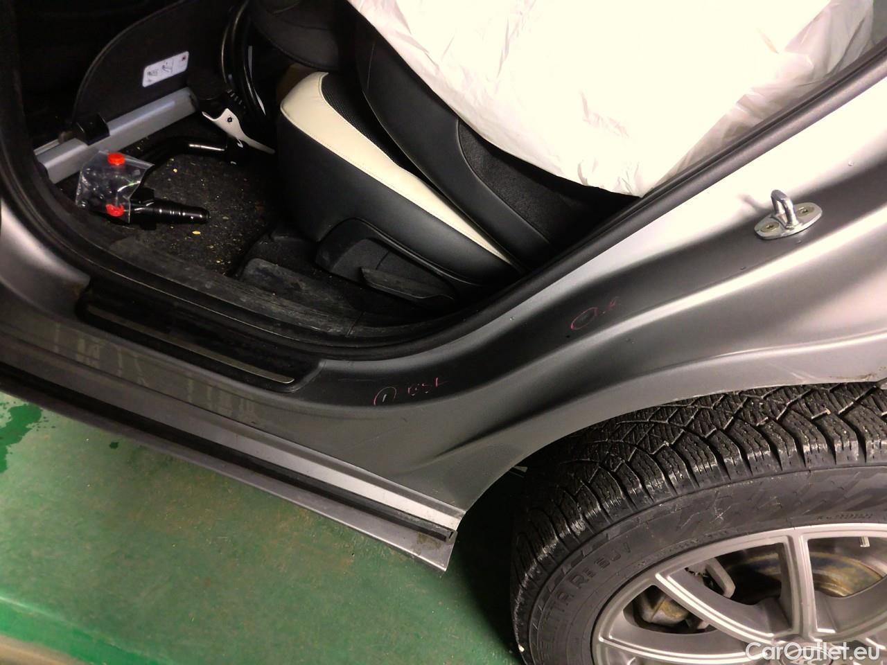  KIA  Ev6  77.4kWh 325 GT Li.Vega.AWD #9