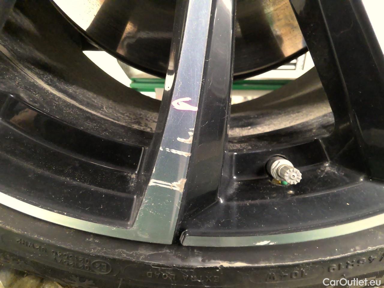  Tesla  Model Y  Long-Range AWD #29