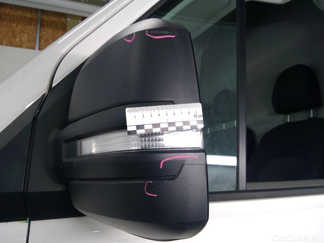  Volkswagen  Crafter  TDI 140 35 L2H1 M CV #2