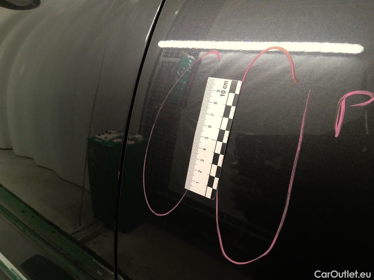  Volkswagen  Passat Pass.SC TDI 200 GT 4M Ex.E.Aut #17