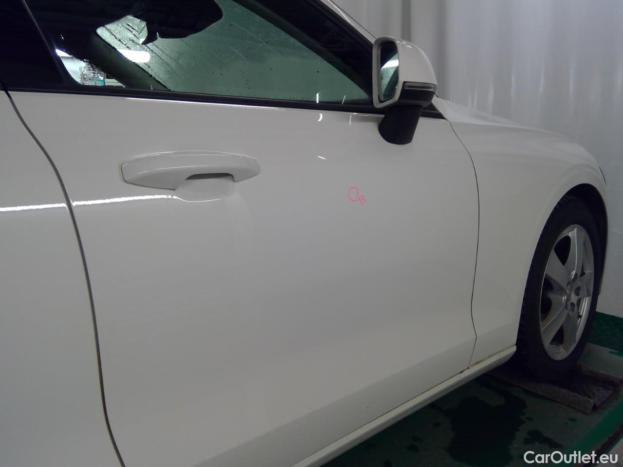  Volvo  V60  D4 Momentum Edition Aut. #21