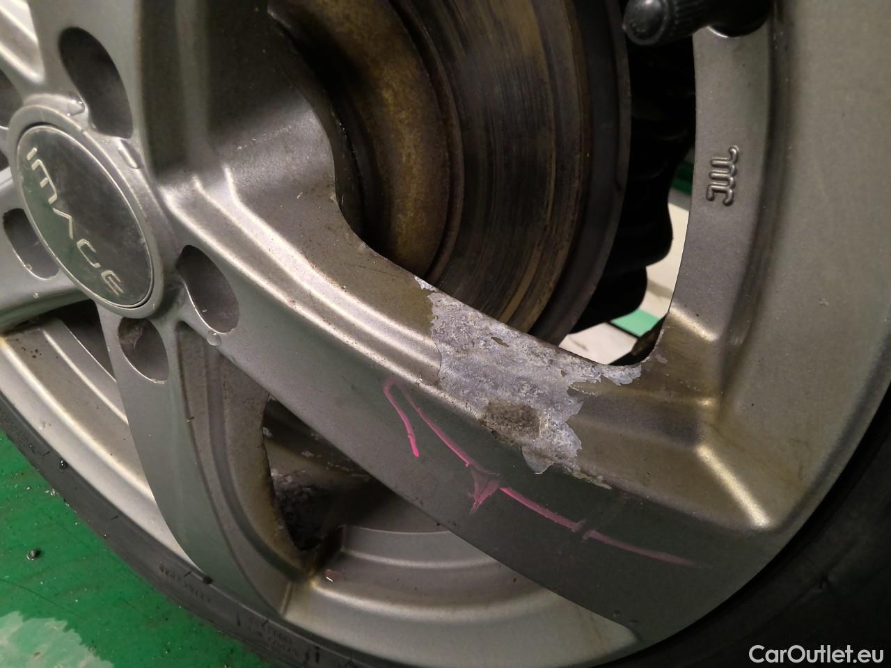  Volkswagen  Passat Pass.SC TDI 200 GT 4M Ex.E.Aut #16