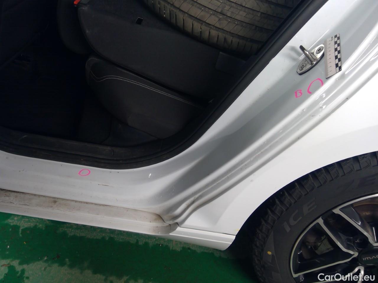  Volkswagen  Passat  SC TDI 150 Aut. #8