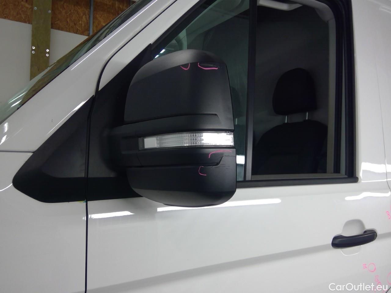  Volkswagen  Crafter  TDI 140 35 L2H1 M CV #3