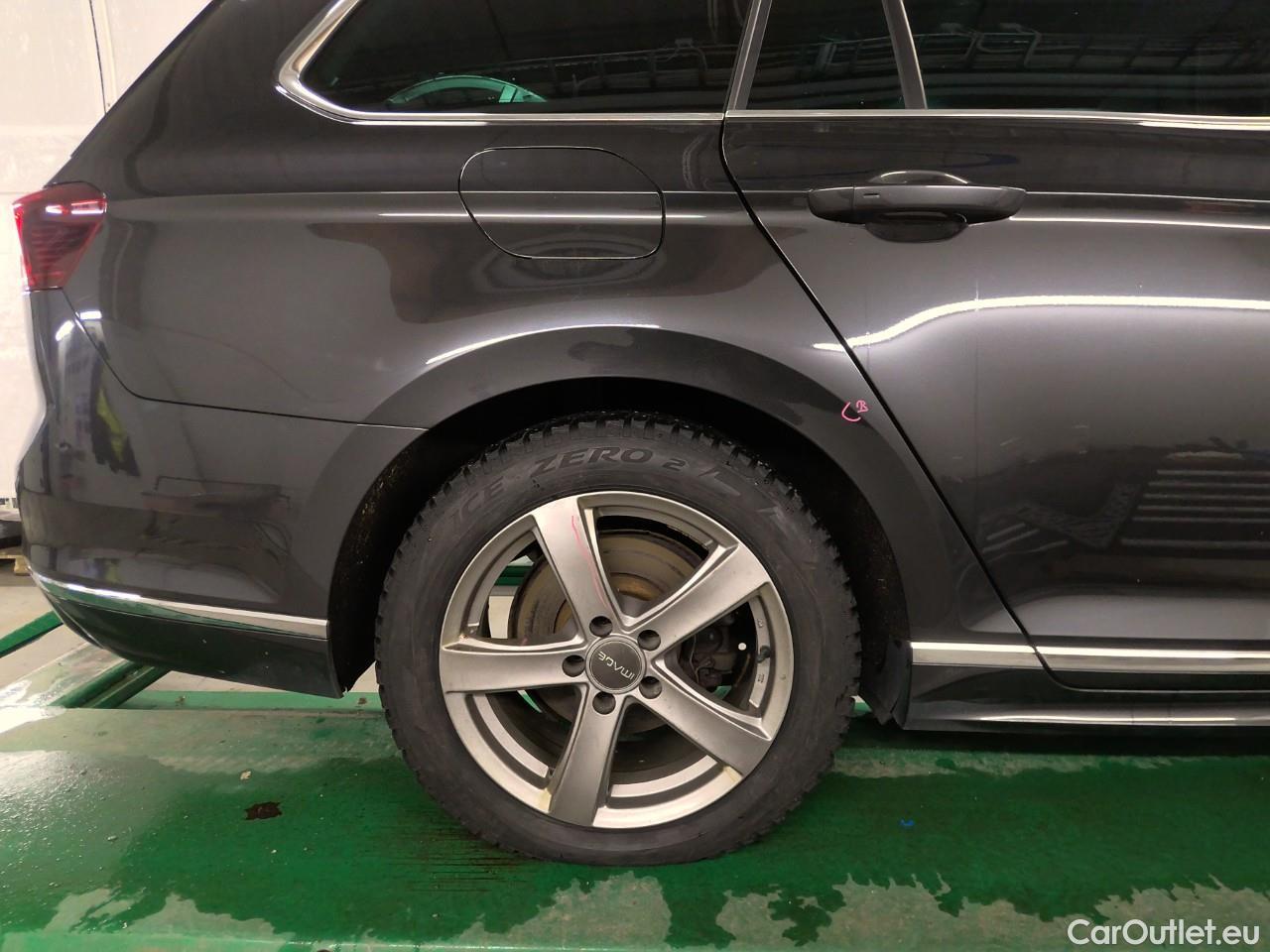  Volkswagen  Passat Pass.SC TDI 200 GT 4M Ex.E.Aut #7