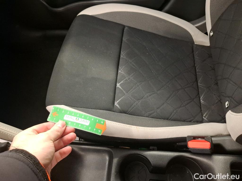  Nissan  Micra NISSAN  5p Berline IG-T 90 Made In France #13