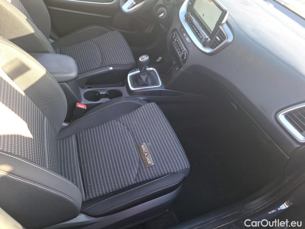  KIA  XCeed  Active 1.6 CRDI 135CV BVM6 E6d #32