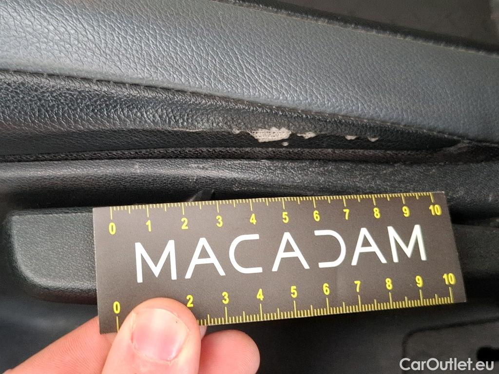  Nissan  Juke NISSAN  / 2019 / 5P / Crossover Hybrid 145 Business+ #30