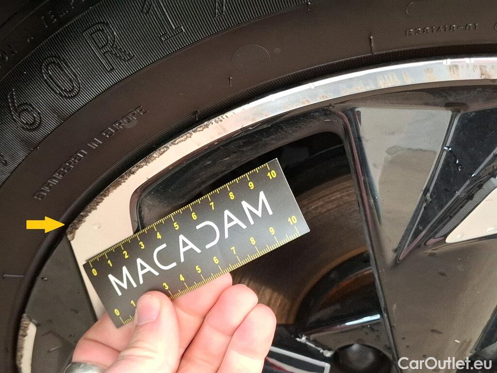  Nissan  Juke NISSAN  / 2019 / 5P / Crossover Hybrid 145 Business+ #3